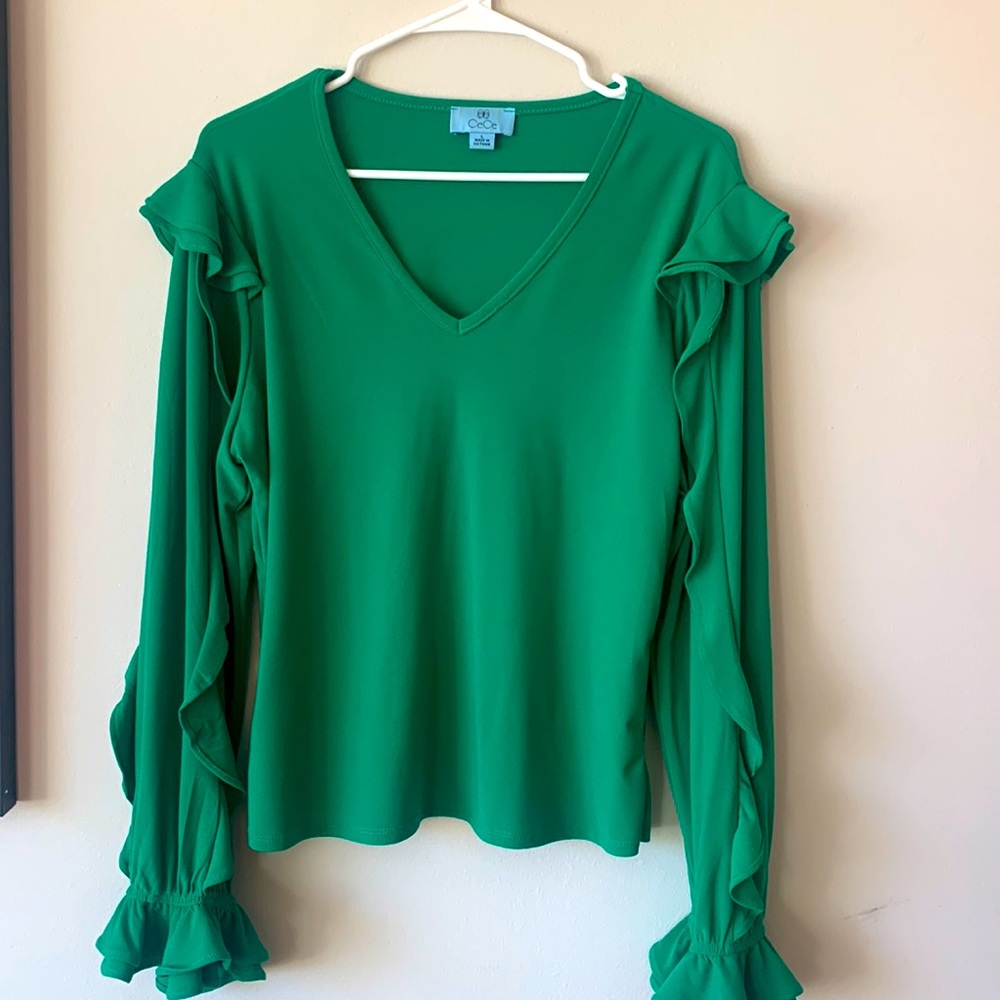 Kelly green top from CeCe size Lg